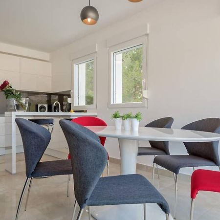 Villa Graf Podstrana Kültér fotó