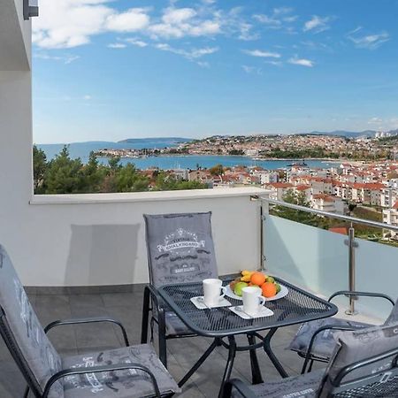 Villa Graf Podstrana Kültér fotó