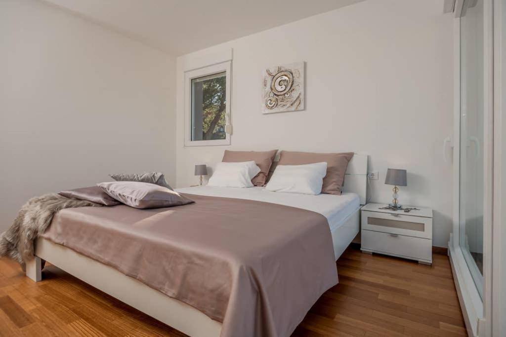 Villa Graf Podstrana Kültér fotó