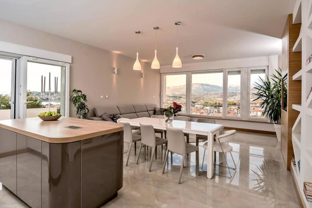 Villa Graf Podstrana Kültér fotó