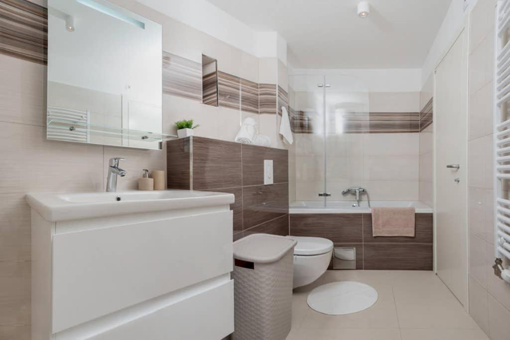 Villa Graf Podstrana Kültér fotó